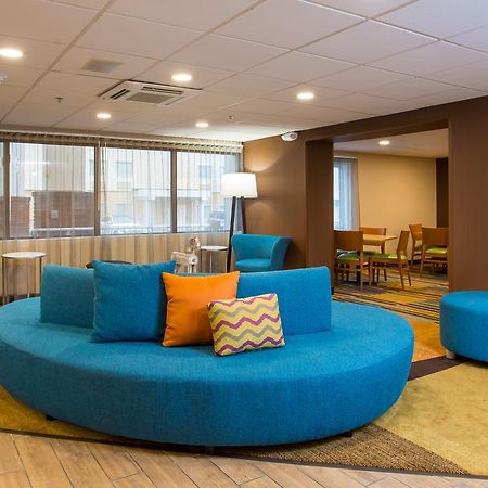 Fairfield Inn Boston Дедхэм Экстерьер фото