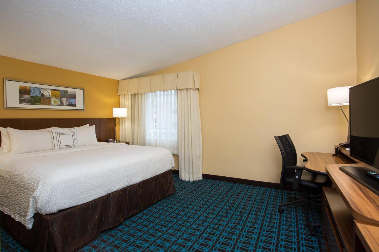 Fairfield Inn Boston Дедхэм Экстерьер фото