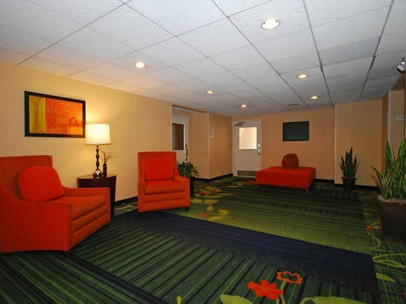 Fairfield Inn Boston Дедхэм Экстерьер фото